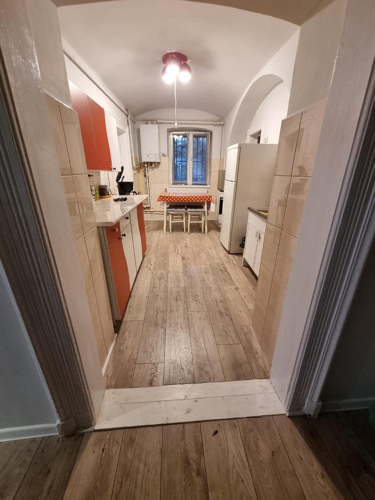 R Castle - 2 Room Apartment Брашов Екстер'єр фото