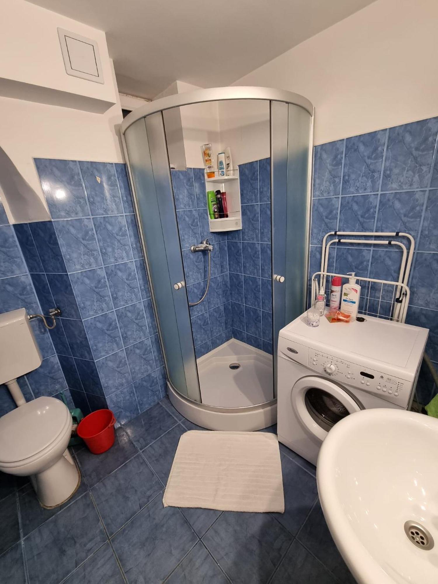 R Castle - 2 Room Apartment Брашов Екстер'єр фото