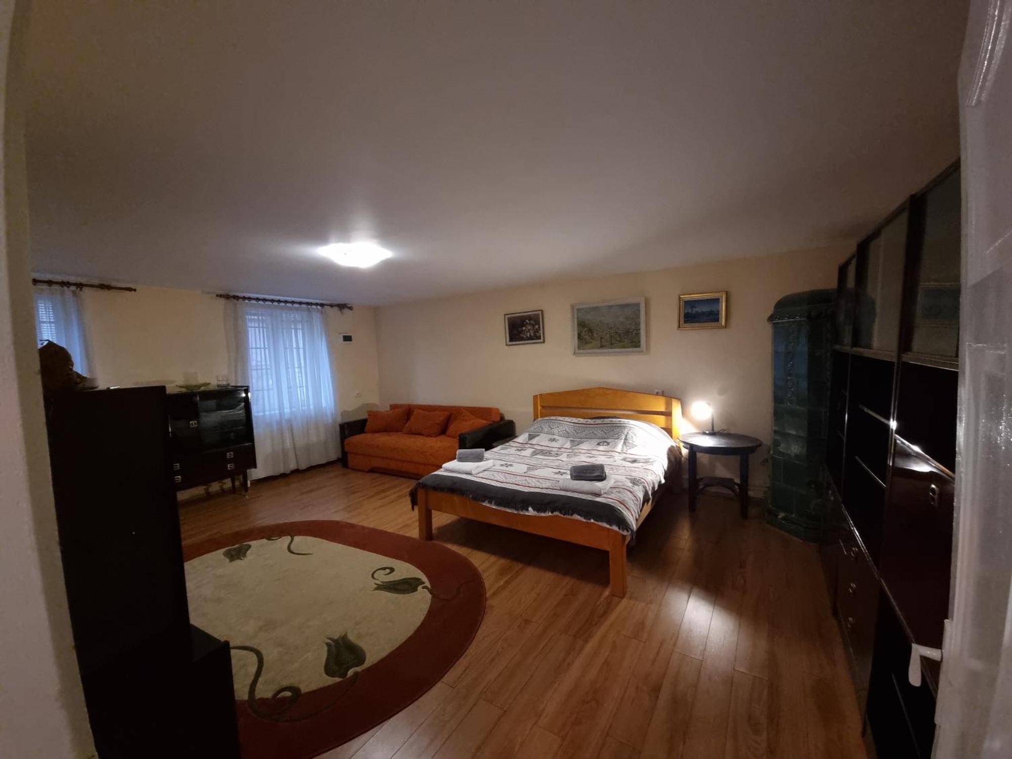 R Castle - 2 Room Apartment Брашов Екстер'єр фото